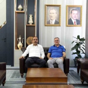 baskan ilmek hacilar belediyesini ziyaret etti K4eZM2Yw