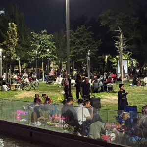 depremden sonra istanbulda parklar doldu O2xmjdzr