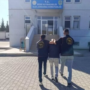 firari hukumlu yakalandi lUcfOhRV