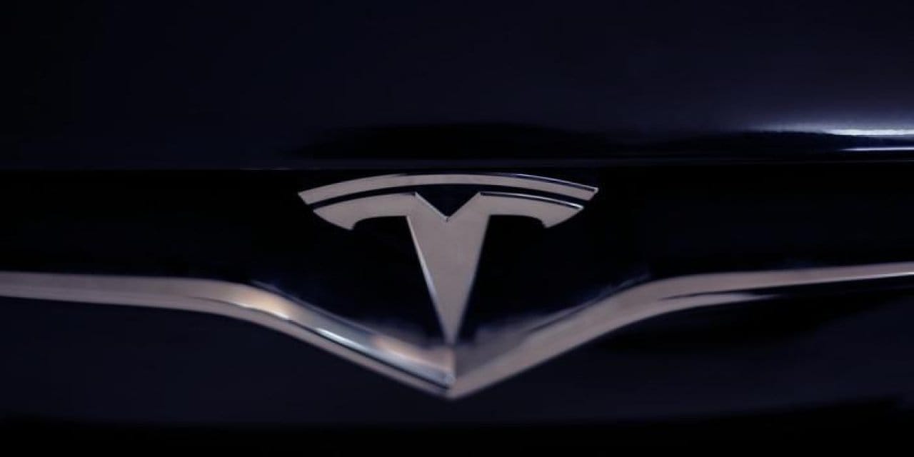 tesla yenilgiyi kabul etti arabalarindan neleri kaldiriyor 1S5TFfQE