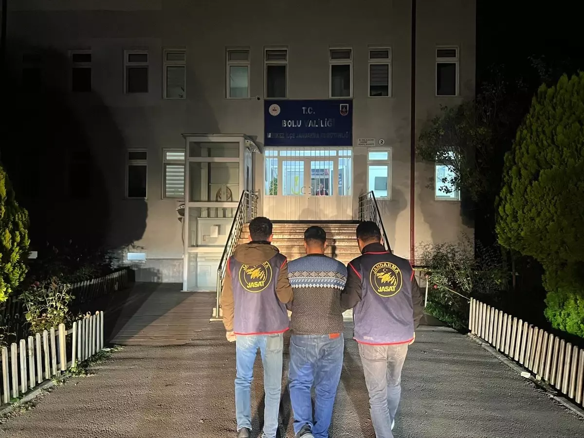 boluda 13 yil hapis cezasi olan firari yakalandi 971HNSDX.jpg