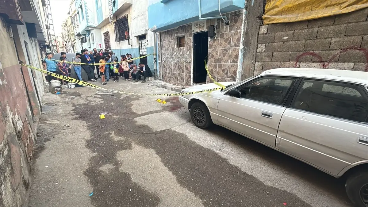 gaziantepte bir kisi agabeyini bicakla oldurdugu iddiasiyla gozaltina alindi 1prUXIdy