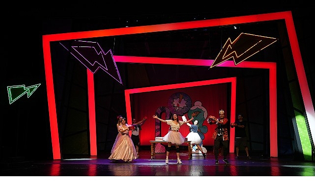 kocaeli sehir tiyatrolari gururla sunar kfA425Sz