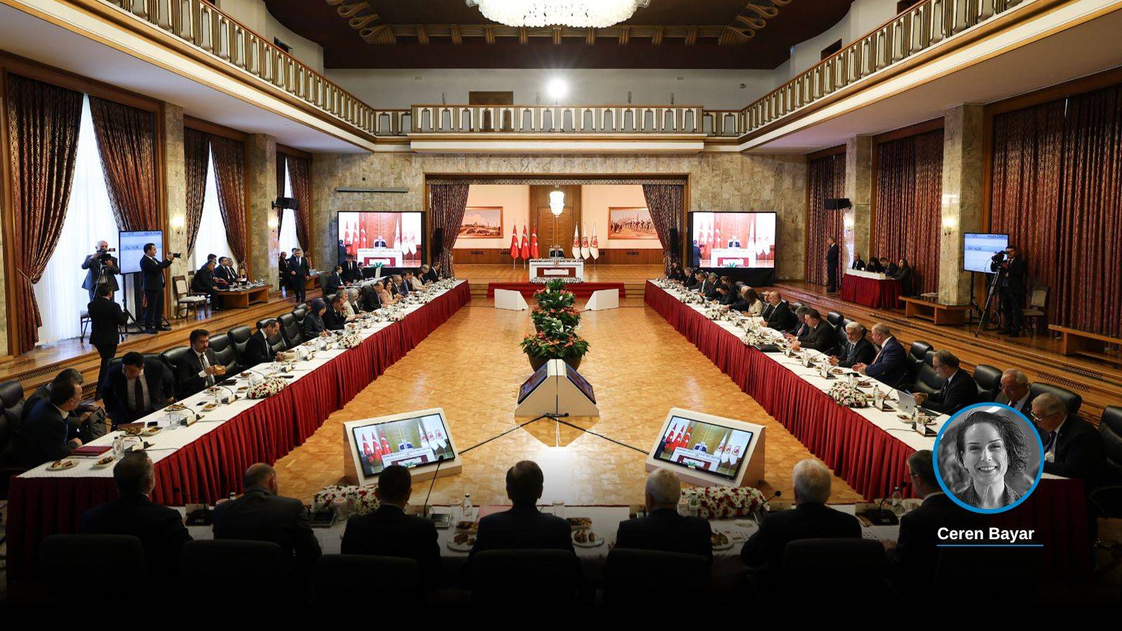 komisyonun 15inci toplantisi basladi gencler bu komisyona ve surece guvenmiyor demirtasin dahil edilmemesi eksiklik gGCqTSHH.jpg