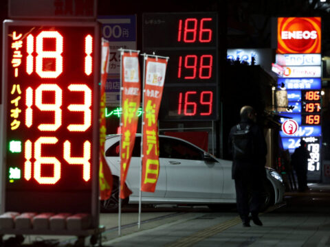 Hürmüz Boğazı’ndaki Gerginlik: Asya Ülkeleri Enerji Kriziyle Yüzleşiyor