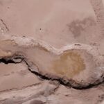 Ayda 3 Metre İlerleyen Çamur Öbeği, Ulaşım Altyapısını Tehdit Ediyor