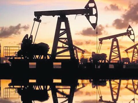 Petrol Fiyatları Düşüşünü Sürdürüyor