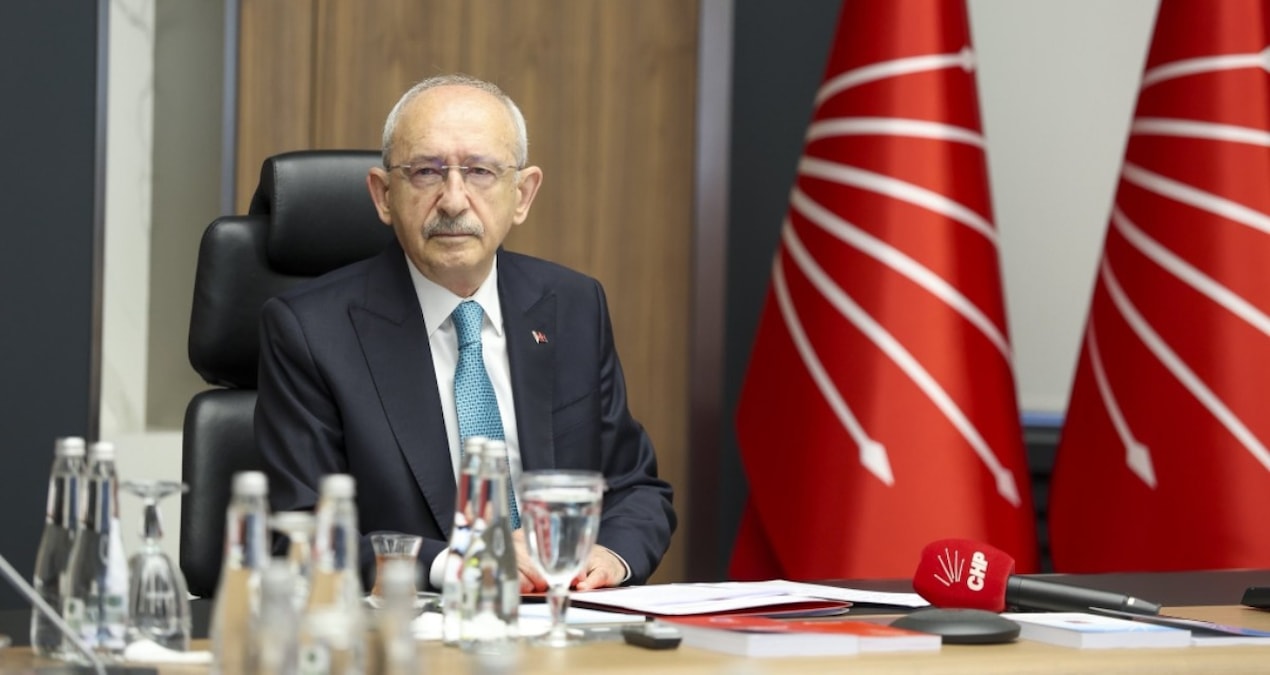 Chp icin 24 yil sonra bir ilk brDCfX1D